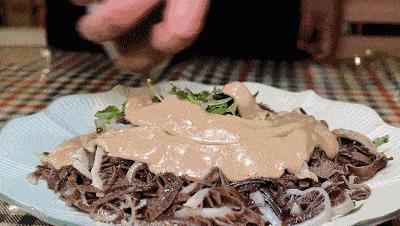 吃火锅必点的菜品毛肚,毛肚那么贵为什么自助火锅随便吃