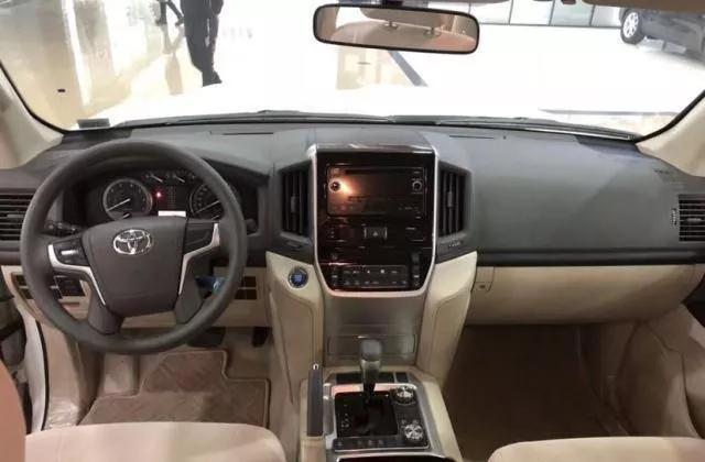 丐版兰德酷路泽4000落地价,丰田兰德酷路泽4.0丐版最新价格