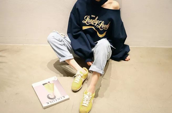 钻石鞋多少钱一双,100万钻石鞋