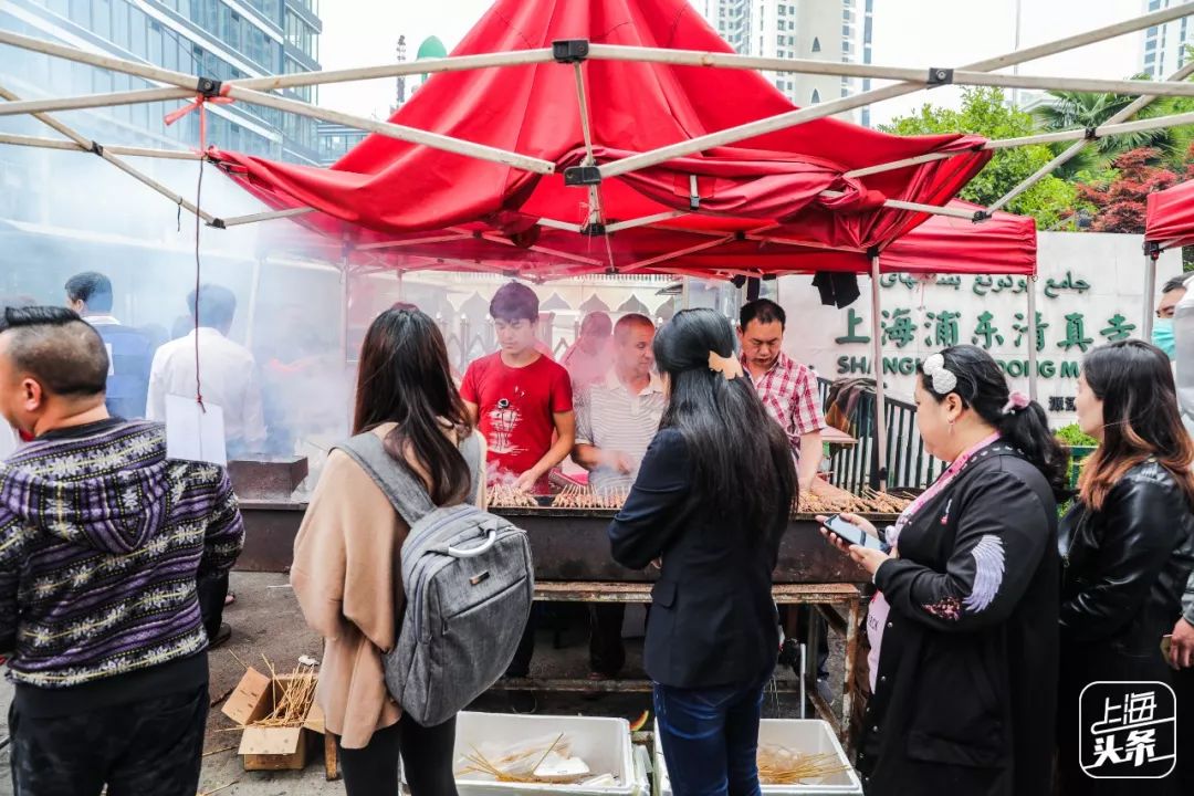 结棍！浦东版的“小*疆新**”美食一条街，让全上海人都羡慕