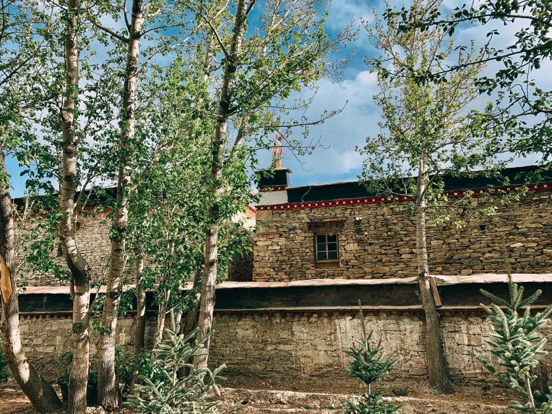 屋内天地|你看不懂的藏式朱甍