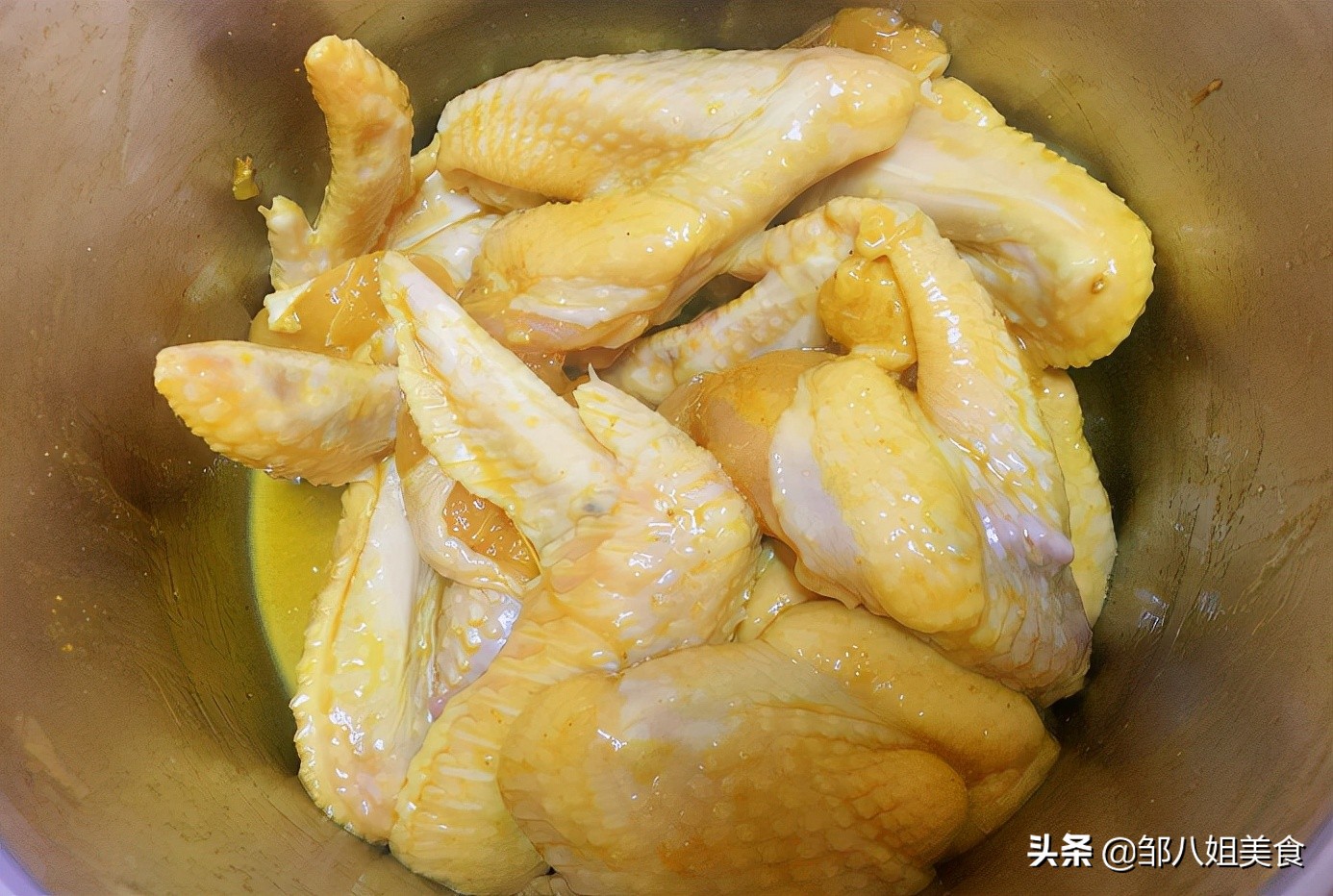盐焗鸡翅鸡爪的做法电饭锅,电饭锅盐焗鸡翅的正宗做法