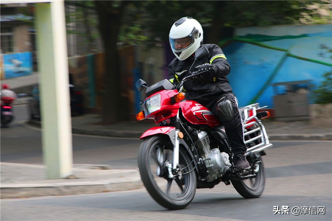 新大洲本田战龙150摩托车怎么样,新大洲本田战龙150电喷的质量如何