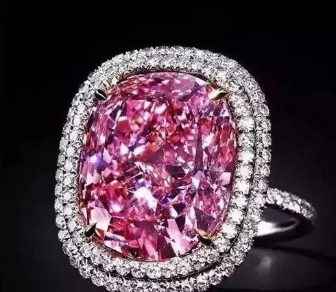 资源稀缺、身价涨不停，粉钻的人气到底有多高？