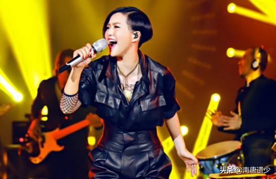 姝屾墜2019鍒樻甯敱,鍒樻姝屾墜2019鎬诲喅璧涘畬鏁寸増