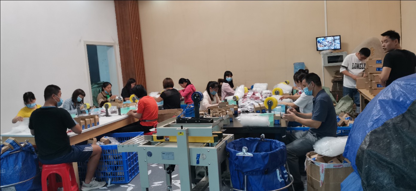 翡翠玉石直播,关于直播翡翠原石行业深度思考