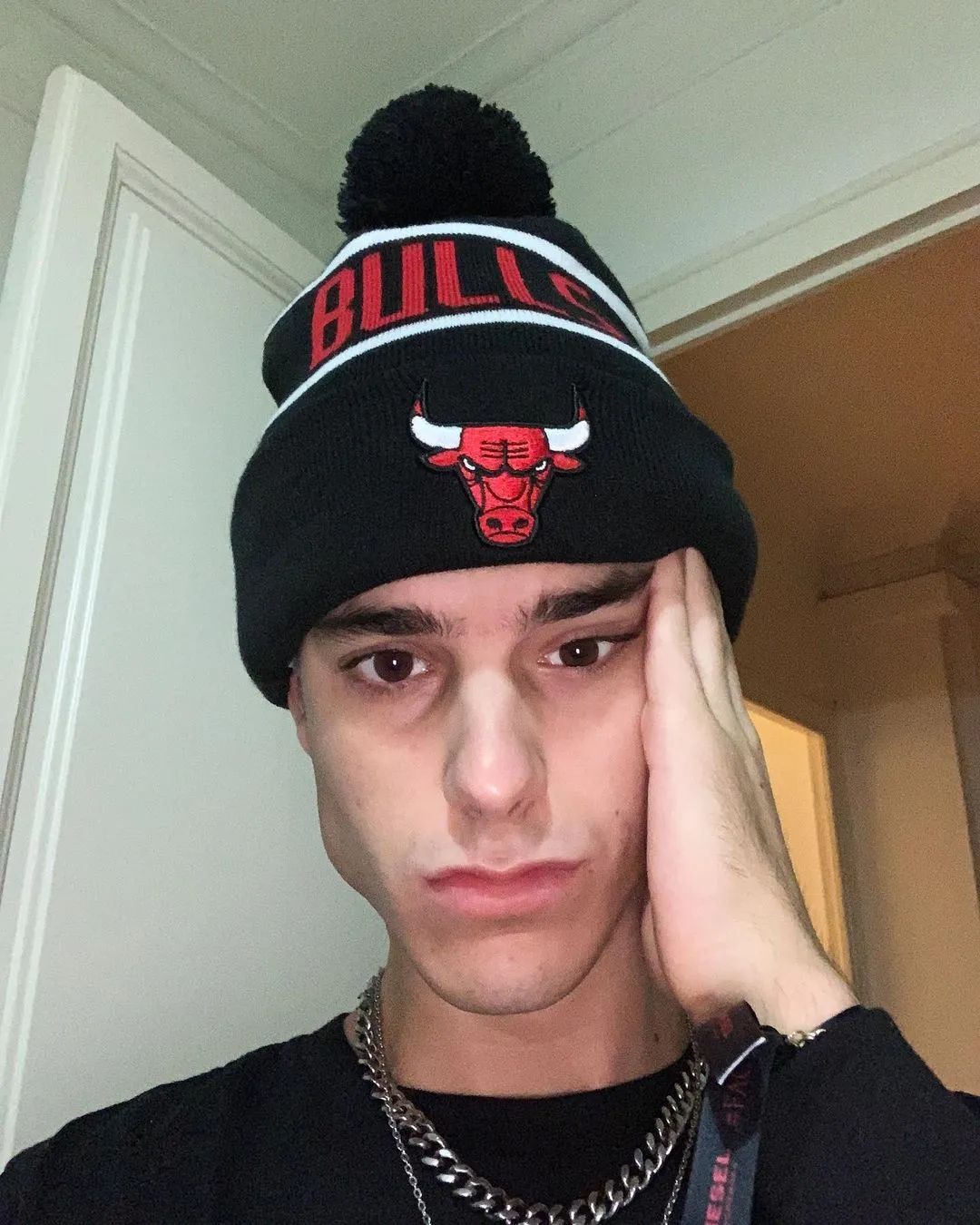 西班牙高颜值男模27岁,西班牙男身高