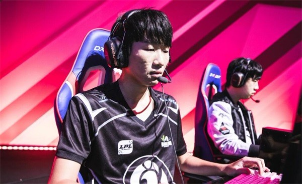 ning王一脚踢碎grf王朝,ning王再次谈打赢grf