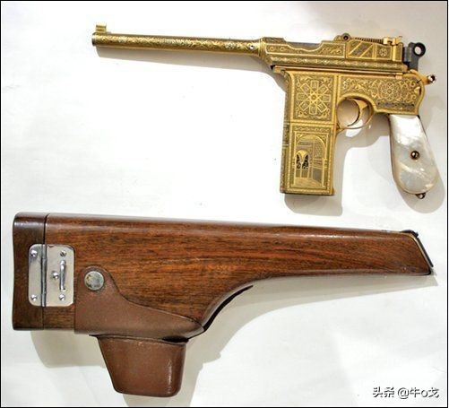 驳壳枪木质枪套玩具,驳壳枪和牛皮枪套的合体叫什么