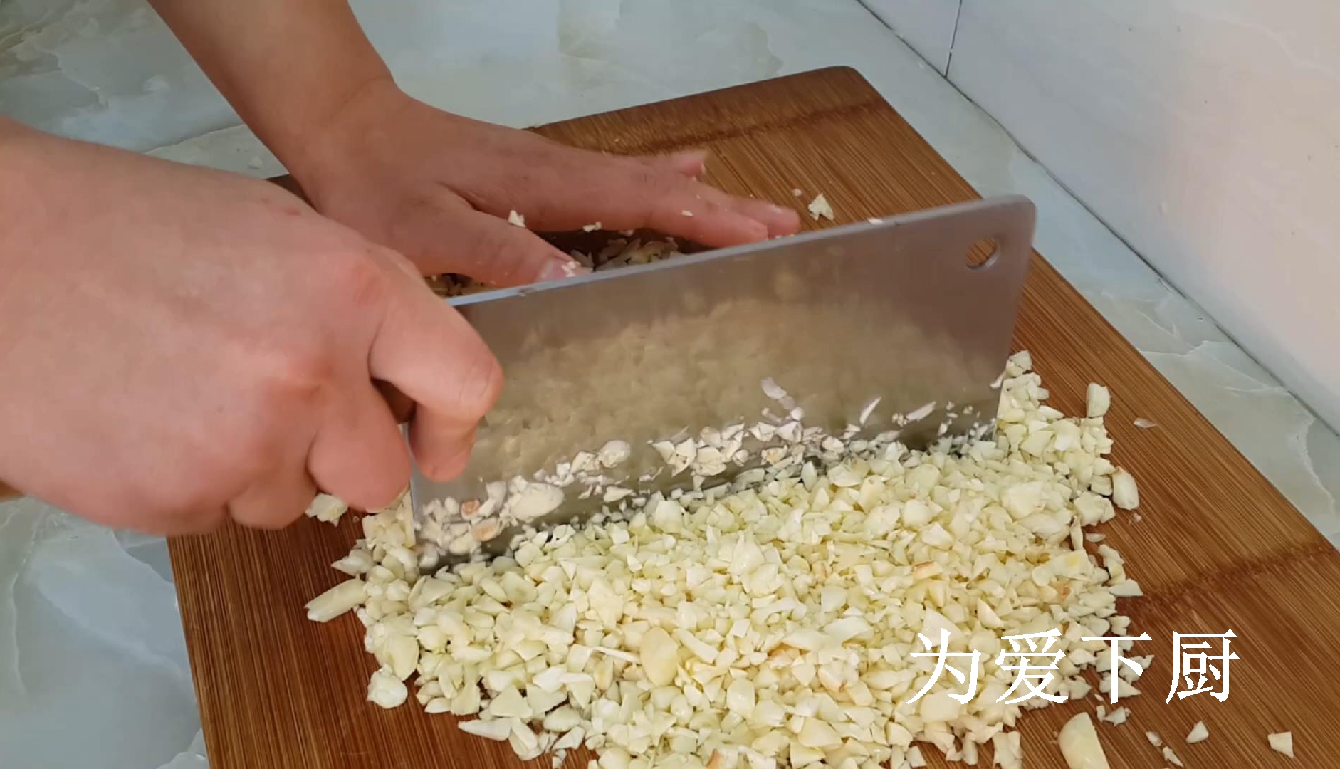 麻酱老干妈火锅蘸酱,火锅蘸酱制作方法视频