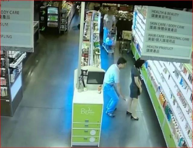 变态出没当心!温哥华美女被*拍偷**私照,在抖音上疯传!网上挂卖