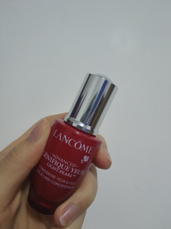 什么眼霜最好用去眼纹,眼部用什么眼霜比较好