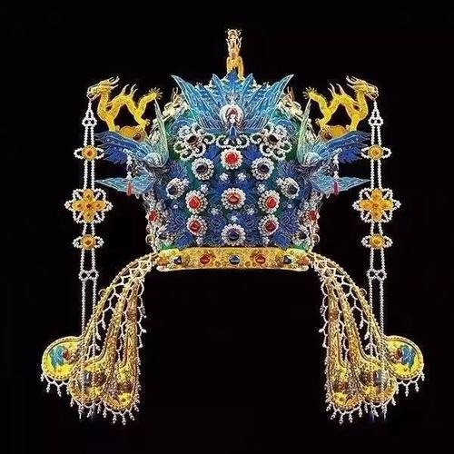 历史上的皇后凤冠,为什么皇后戴的是凤冠不是皇冠