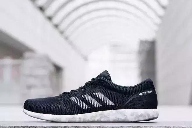 跑鞋系列球鞋哪款最好 (十双最棒的nike跑鞋)