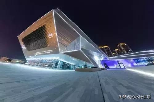 红凤巢玉如意……吸睛的二青会场馆，各个皆风景