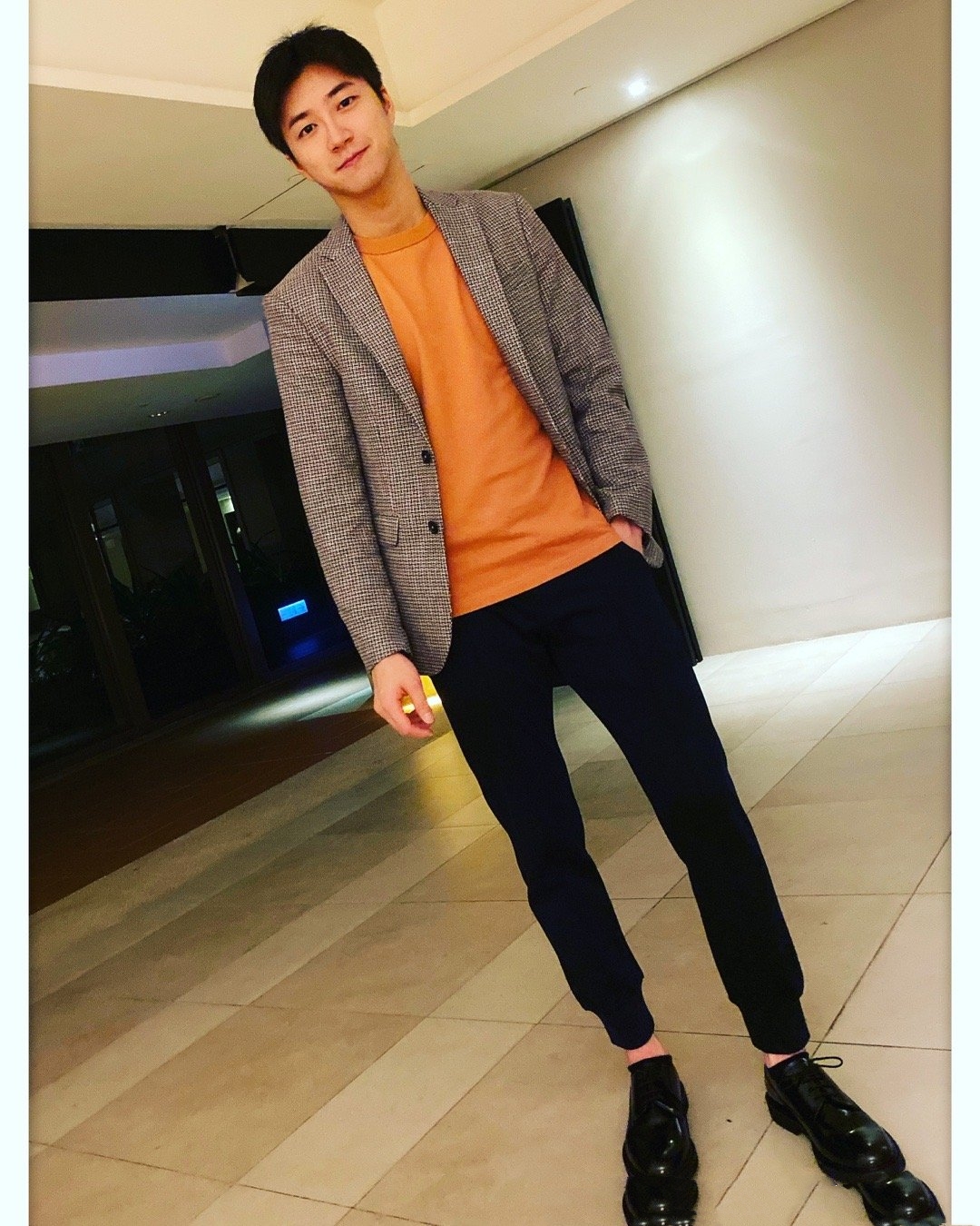 福原爱粉嫩裙装惊艳亮相,福原爱新恋情曝光与男友甜蜜逛街