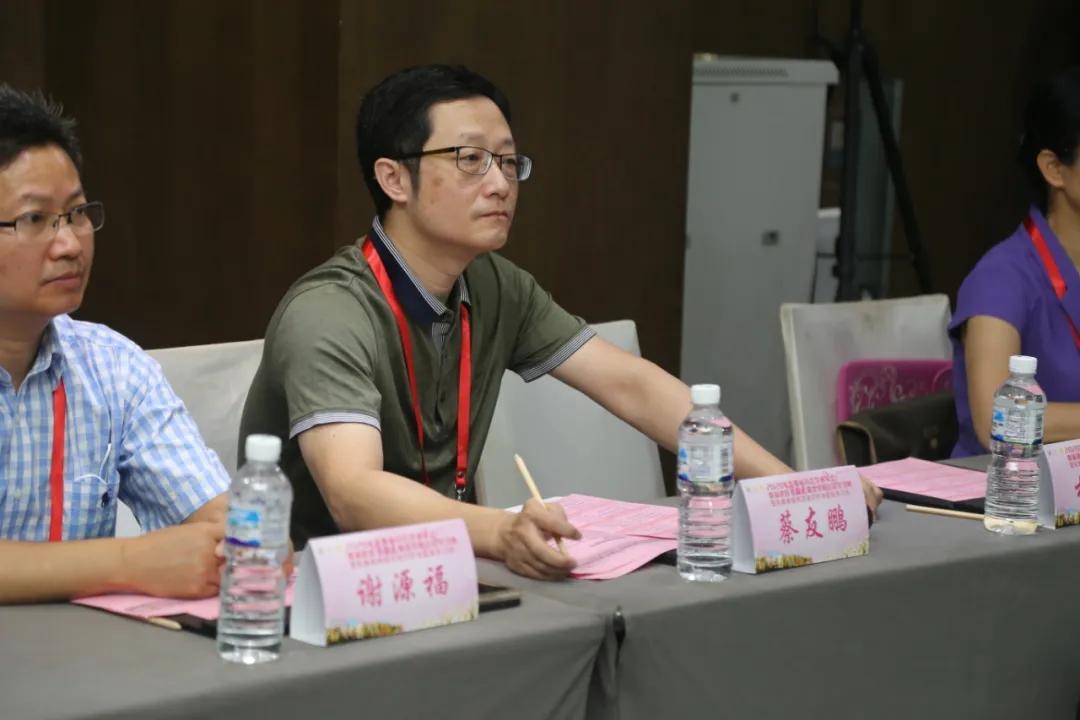 中国乳腺癌筛查与早期诊断指南,中国乳腺癌筛查与早诊早治宣传