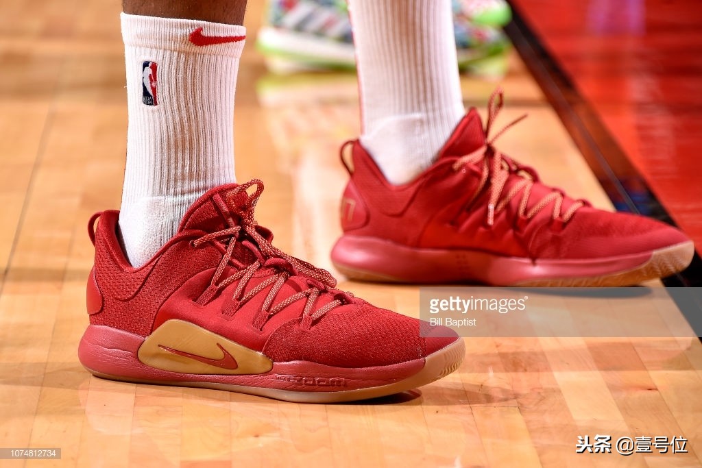 圣诞大战前十名球鞋,圣诞节配色球鞋大盘点2023