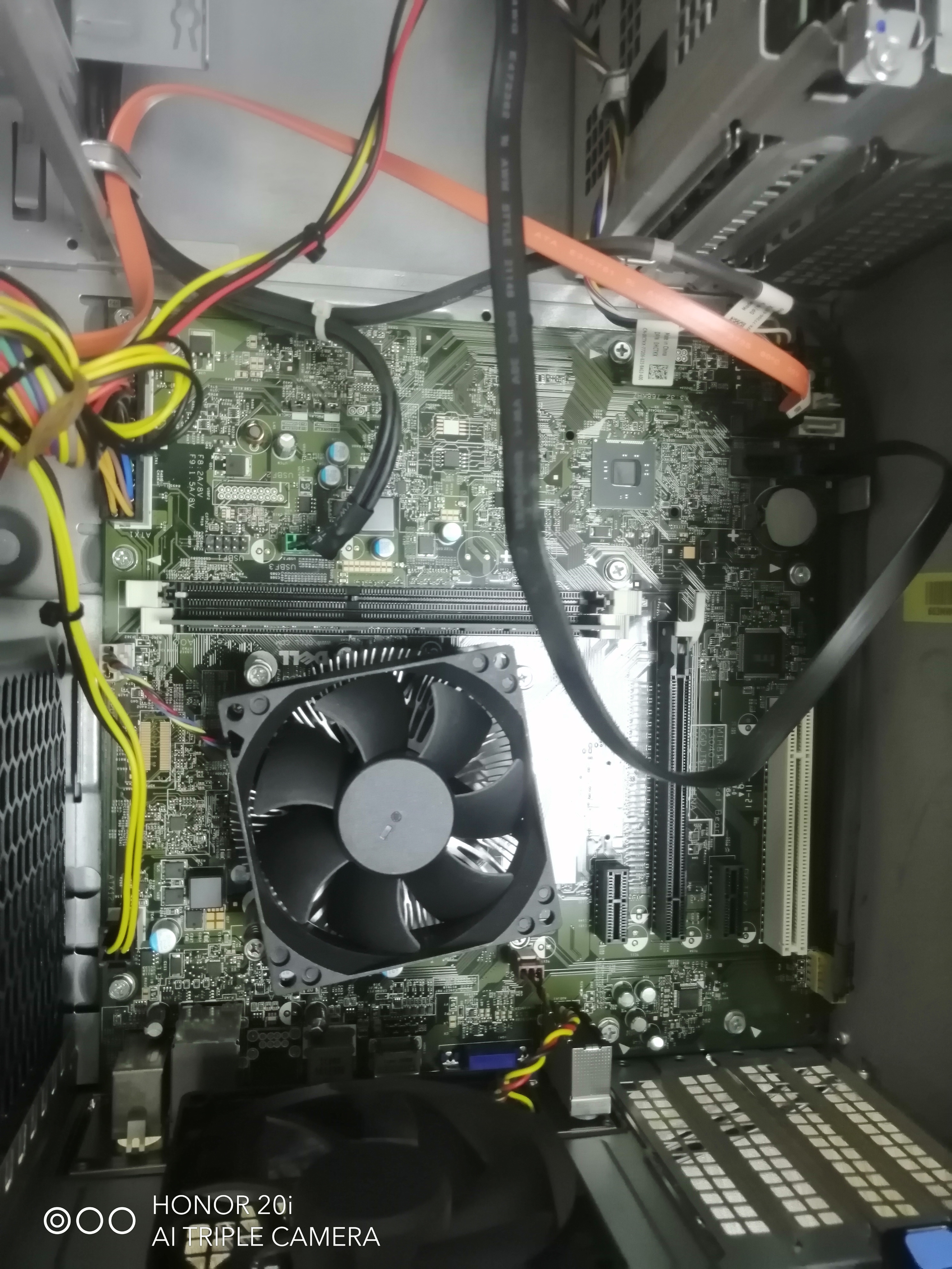 电脑主机间歇性断电重启,电脑主机总是反复重启怎么办