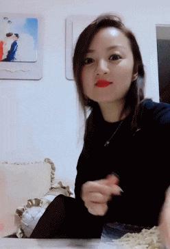 搞笑gif开心一刻满满的正能量,搞笑gif开心每一天