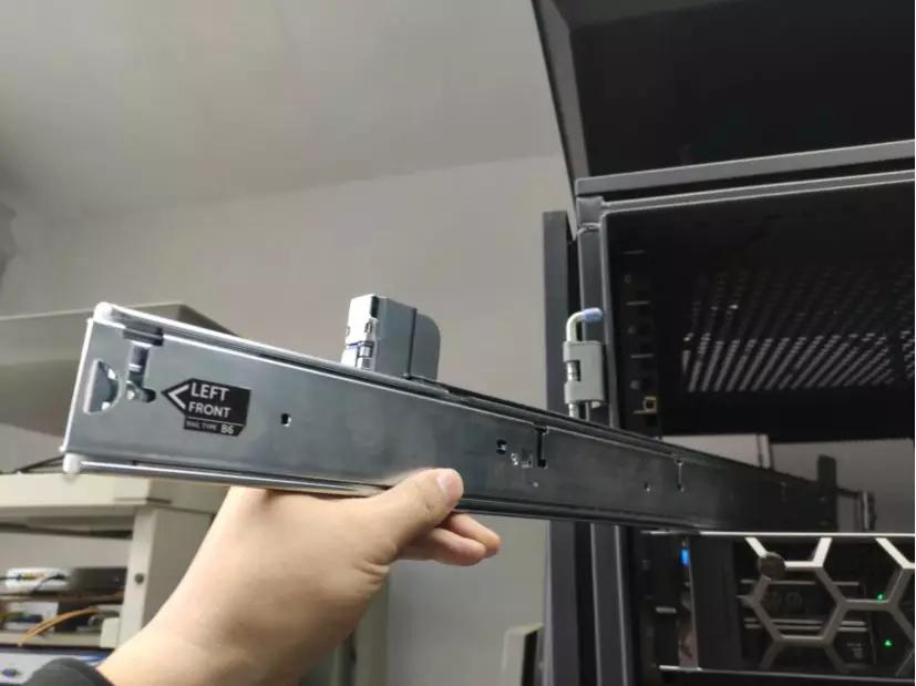 dellr710搭建服务器,dellr740服务器安装机柜