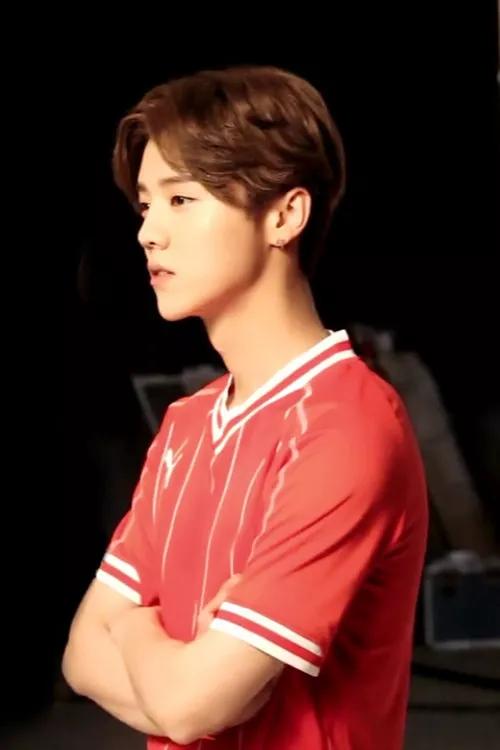 鹿晗参加五四优秀青年晚会,优秀的鹿晗语录