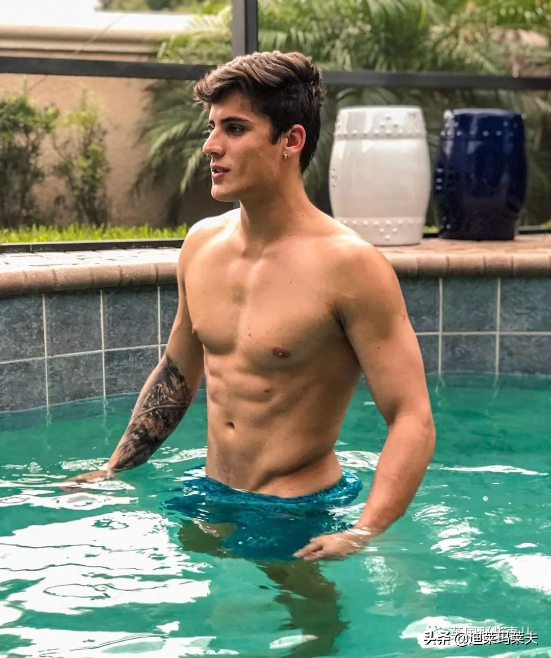 内马尔老妈的对象,内马尔52岁老妈图片