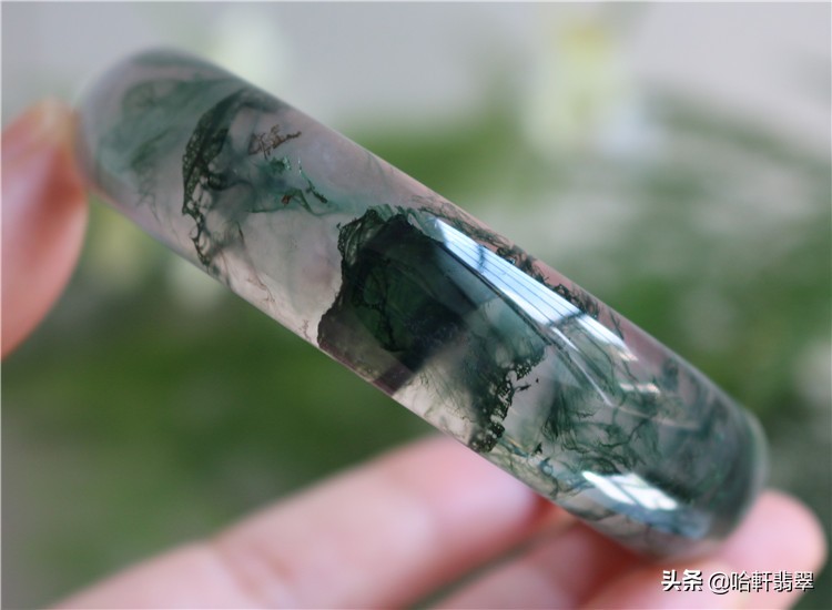 飘花翡翠和水草玛瑙的区别,飘花水草玛瑙值钱吗