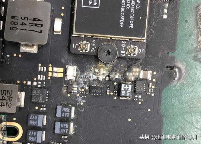 苹果macbook键盘进水怎么处理,macbook进水官方店维修多少钱