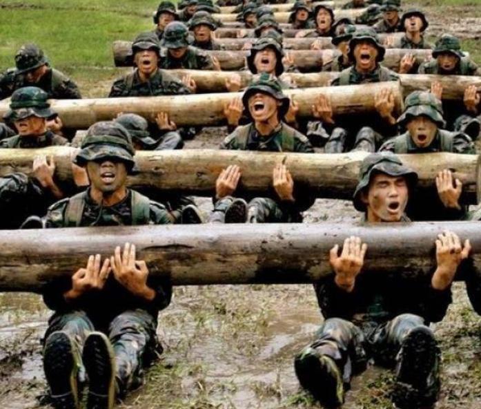 世界顶级特种部队训练,全球十大特种兵魔鬼训练