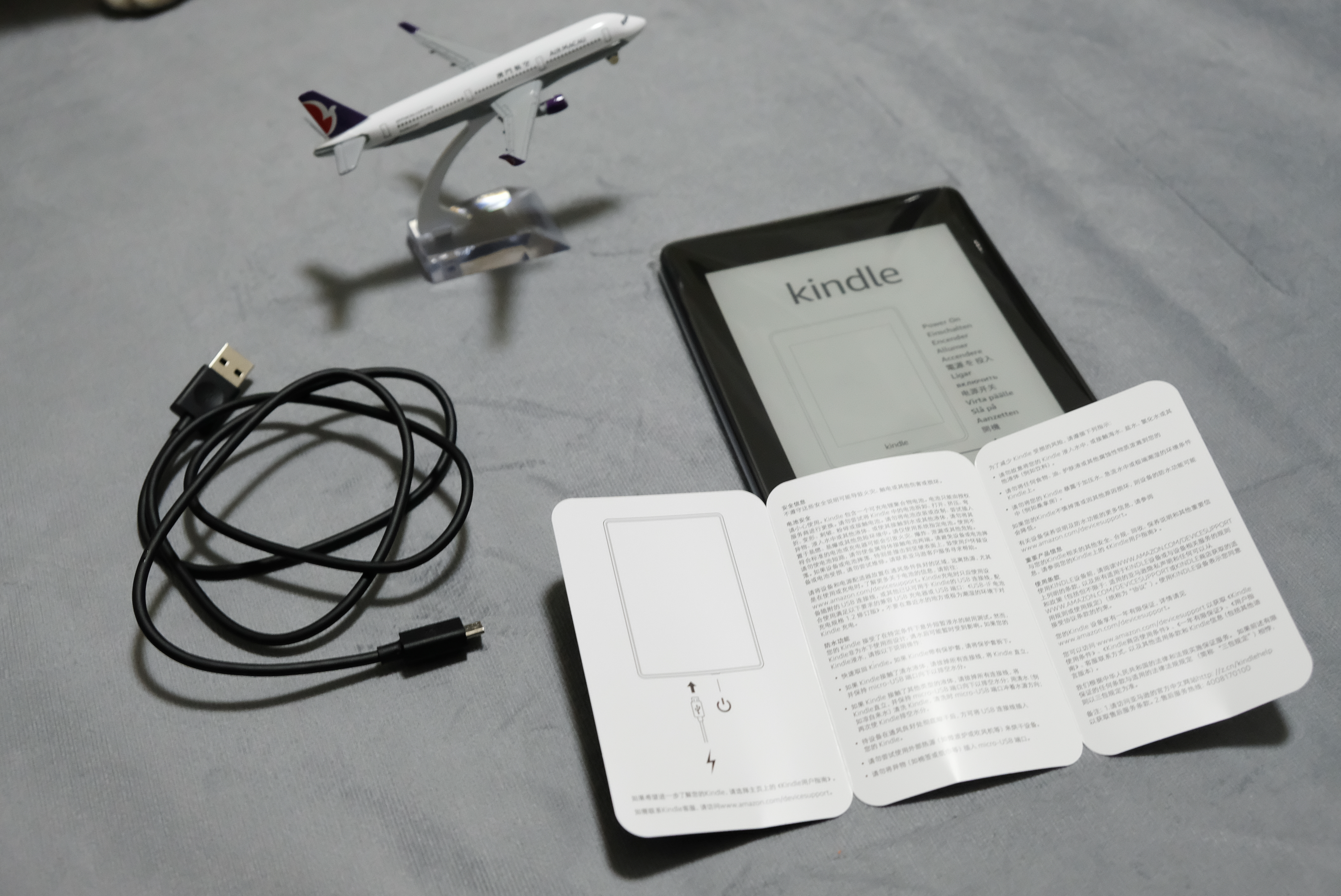 kindlepaperwhite白色,kindlepaperwhite值钱吗