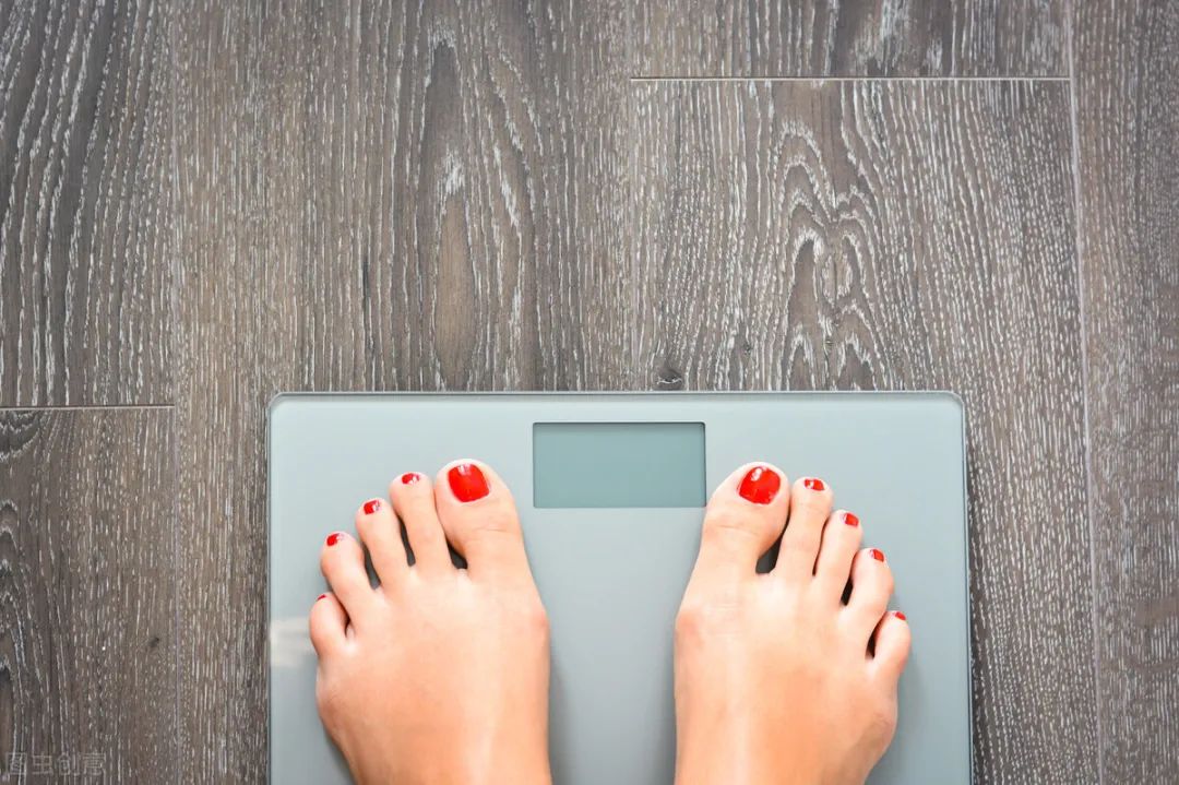 偷偷告诉直男们,女生其实也喜欢消费电子产品,不过是这些