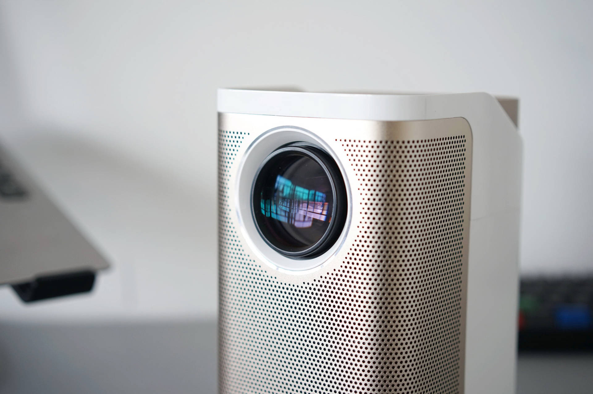 千元以上的投影仪好用吗,千元投影仪有哪些是真1080p的