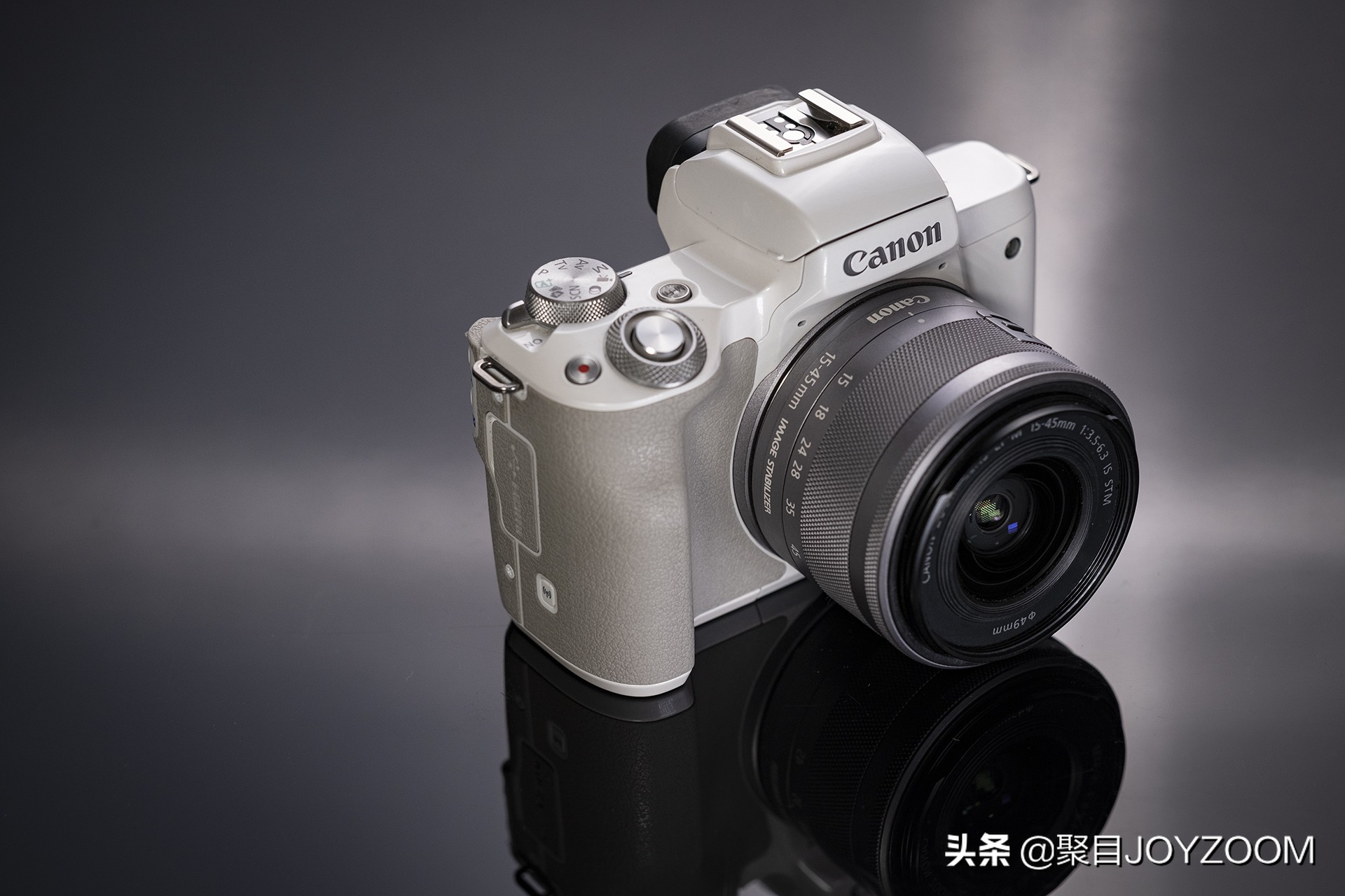 介绍一款aps-c画幅单反相机,新手值得买apsc画幅的相机吗