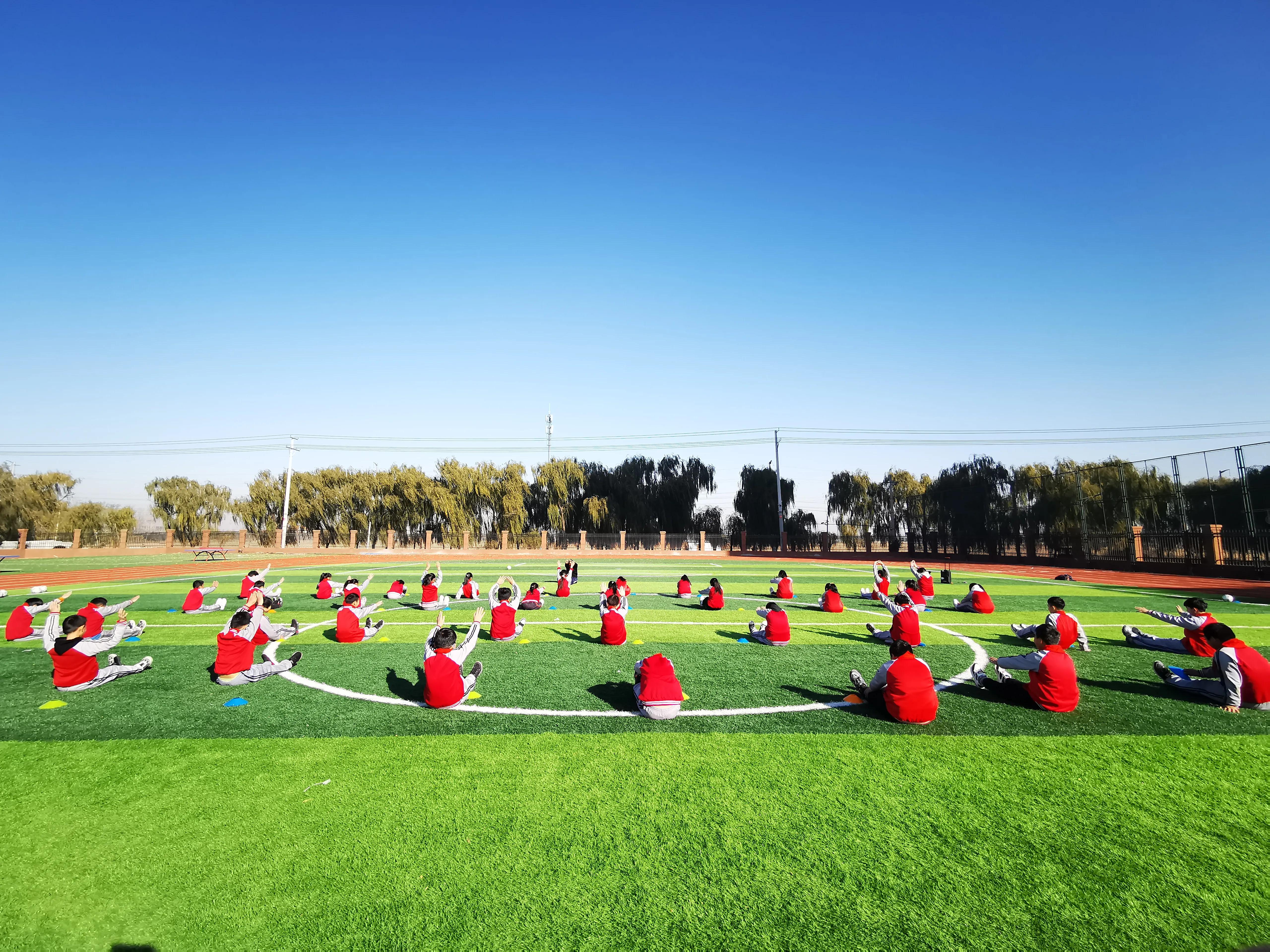 定陶区第四实验小学运动会,莒县第四实验小学体育公开课视频