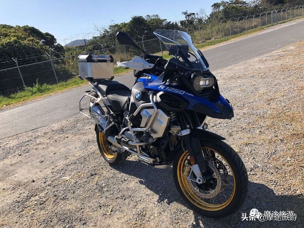 宝马r1250gsadv摩旅跑山,宝马摩托车r1250gsadv试驾