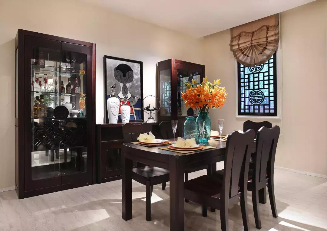 赛油楠木邂逅新中式，让人百看不厌