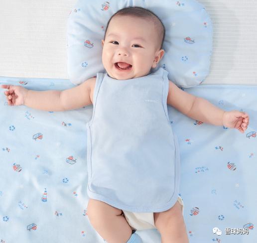 英氏童装2022高端系列,英氏婴儿服装品牌排行榜