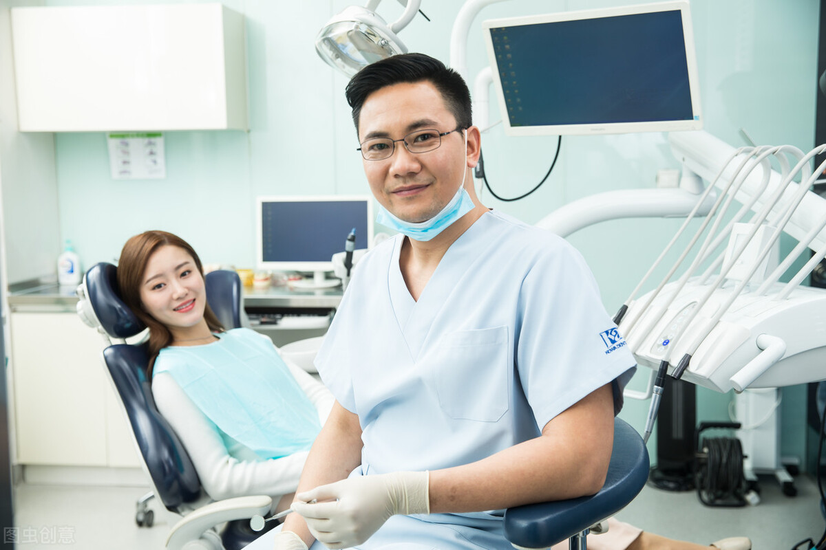 肛裂怎么造成的呢,肛裂是怎么引起的呢