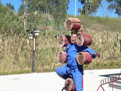 太热闹!弥勒花海、人海、车海、舞海...这些人上镜了!