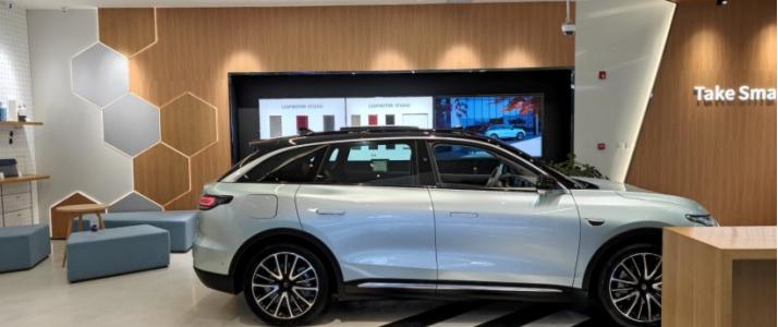 零跑c11和小鹏g3i哪个好,零跑c11vs小鹏g3i