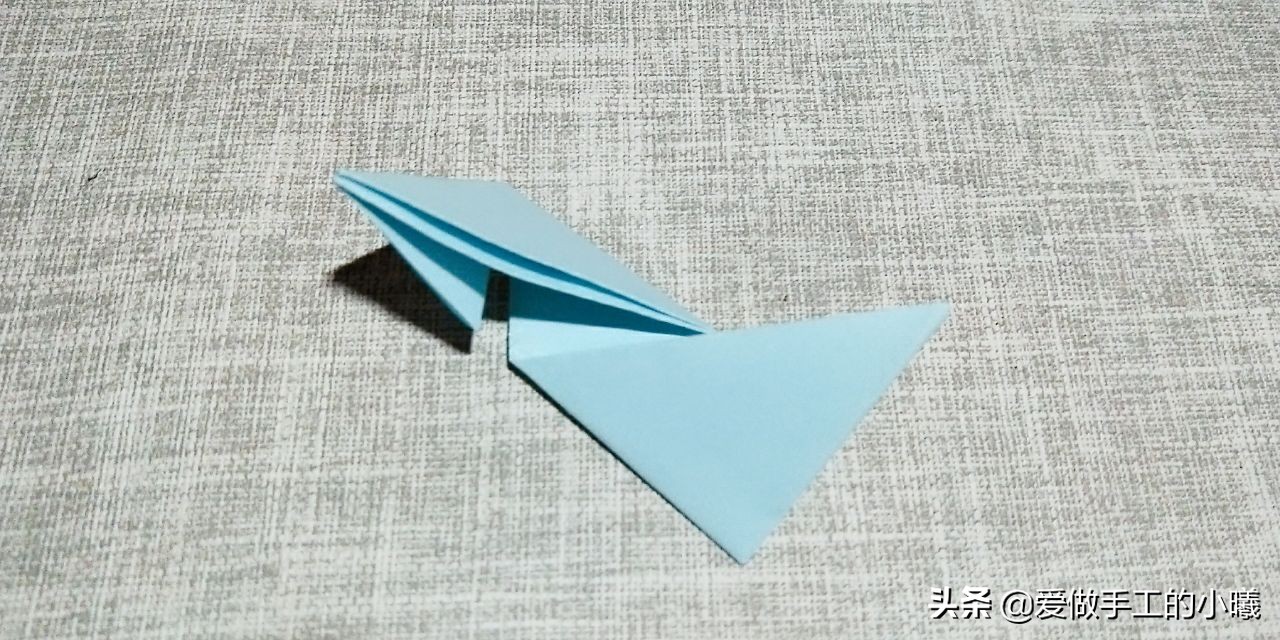 童年飞镖折纸,简单又好玩儿的折纸飞镖