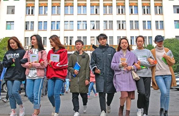 中国顶尖精英教育,精英教育公平吗