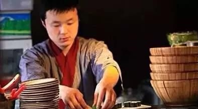 未来10大暴利行业创业点子,适合穷人的15个冷门创业项目生意