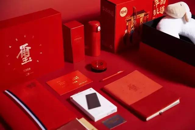 明星春节时期送礼物,明星春节礼物推荐