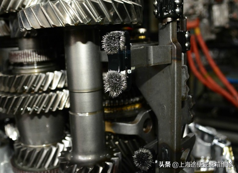 新款比亚迪唐变速箱维修,比亚迪唐变速器功能受限要咋办