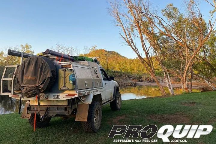 有个桶很帅的，不信你看看