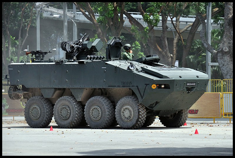 摩天大楼钢铁怪兽,摩天大厦狂暴巨兽视频