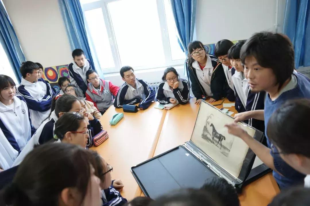 头一届高考便把学生全部送进本科，看首师附如何在通州复制海淀神话！