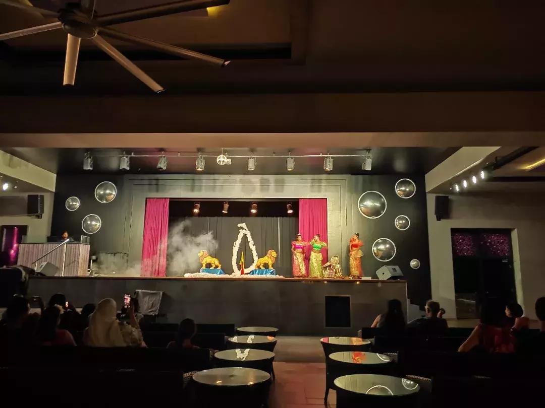 一生必去一次的神奇国度，榴莲白菜价，还有千与千寻里的海上火车